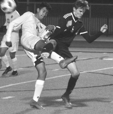 Soccer hosts Mustang Classic