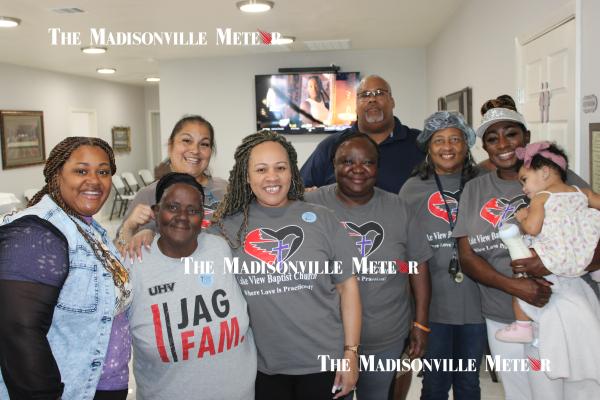 LAKEVIEW BAPTIST SPREADS JOY
