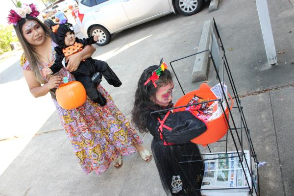Trick-or-Treaters Roll into Downtown 
