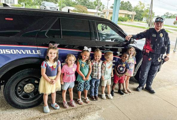 LEO VISITING THE LITTLES