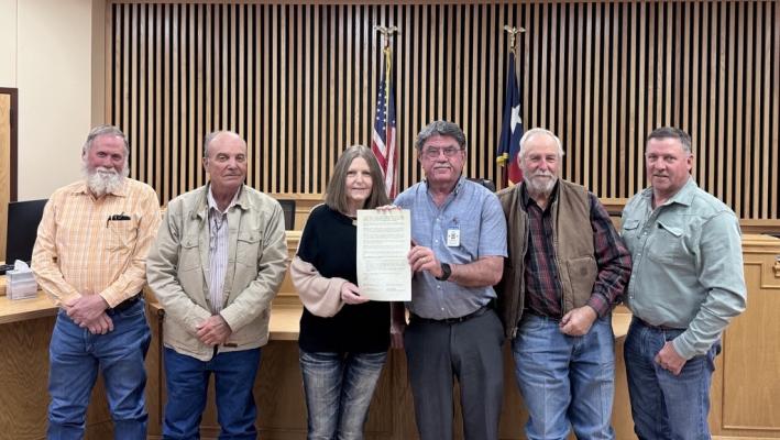 Court honors WWII vet