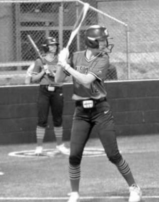 Lady Cougars take down Lady Mustangs