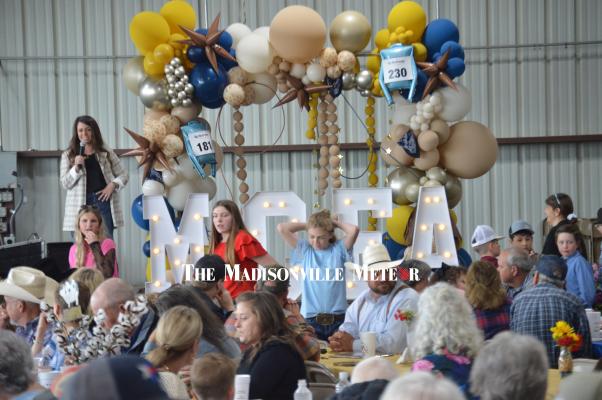 COUNTY TURNS OUT FOR PREMIUM AUCTION