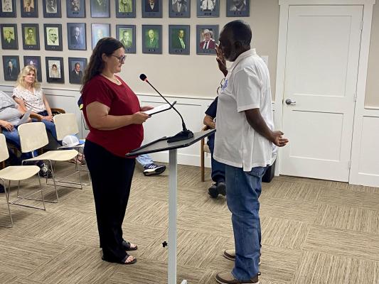 CITY OF MADISONVILLE SWEARING IN