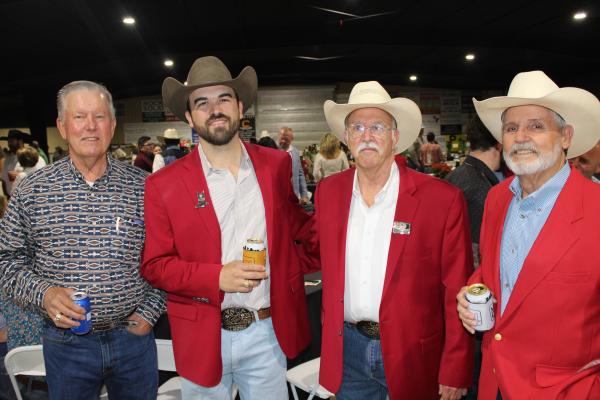 SIDEWALK CATTLEMEN HOLD 86TH ANNUAL STEAK DINNER