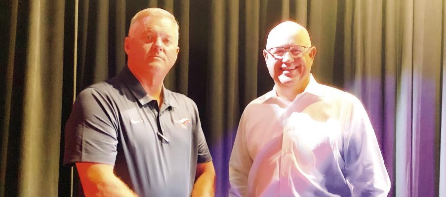 Kyle Kacal speaks to Madisonville teachers