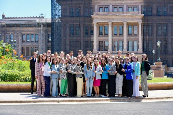 4-H MEMBERS ATTEND ADVOCACY ACADEMY