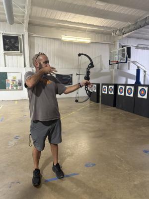 4-H ARCHERS TAKE AIM