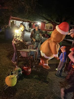 Midway VFD Hosts Halloween Hay Ride