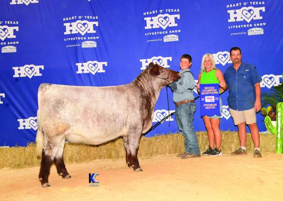 CLEERE SHOWS OFF AT HEART O’ TEXAS