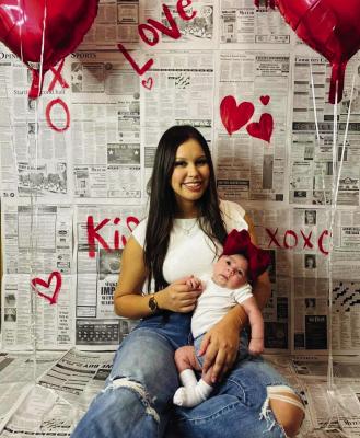 The Madisonville Meteor loves seeing subscribers incorporate the community newspaper into their daily lives. Sandra Alatorre and her daughter Ayzel Camila captured this unforgettable moment with The Meteor’s newspapers as the perfect backdrop. COURTESY PHOTO