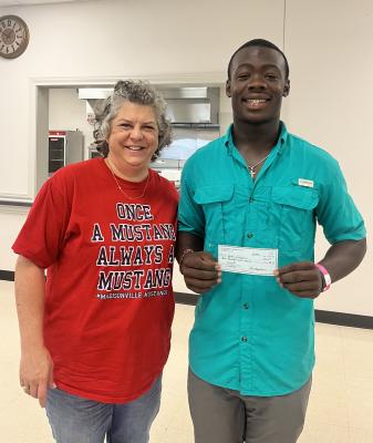 SIMPSON RECEIVED GOOD CITIZEN SCHOLARSHIP