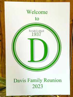 The Davis Family logo at Juan and Linda’s.