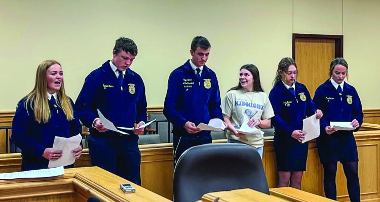 The team members pictured are McKenna Fraley, Bynum Starr, Clay Williams, Kate Hagaman (filling in for Joeli Hardy), Riley Farris, and Laynie Nelson.