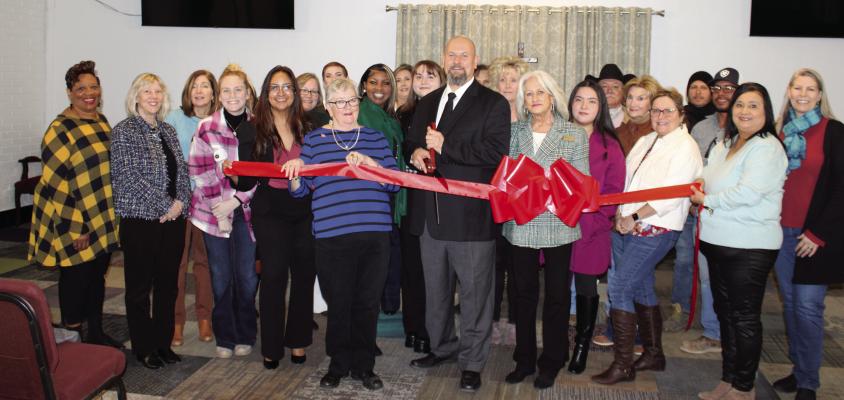 Members of the Madisonville Chamber of Commerce gathered Wednesday, Jan. 22, at noon for a ribbon-cutting ceremony welcoming Treviño-Smith Funeral Home &amp; Crematory. The funeral home is located at 806 W. Trinity Street in Madisonville. METEOR PHOTO BY GAGE MATTHIEU