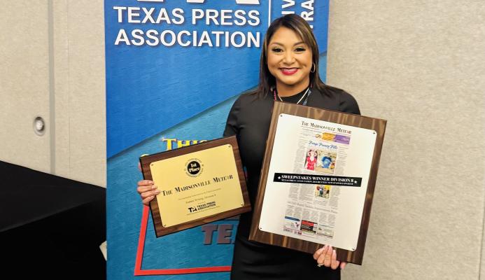 MADISONVILLE METEOR WINS TOP HONORS