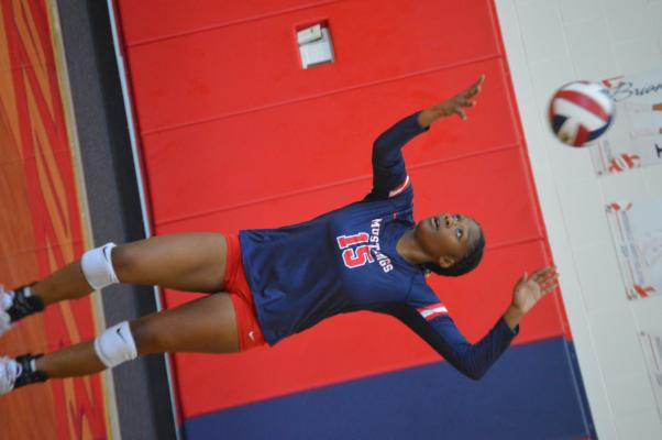 LADY MUSTANGS SPIKE COMPETITION IN BACK-TO-BACK WINS