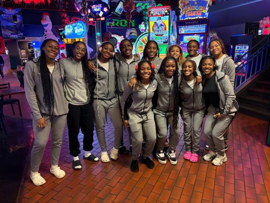 Mustangs Teams See Different December Results