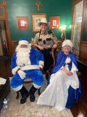 Blue Santa delivers hope & CHRISTMAS CHEER