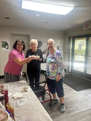 SUNDAES FOR SENIORS