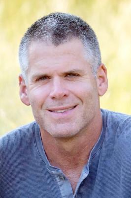 CHRISTOPHER (CHRIS) TOWNSEND