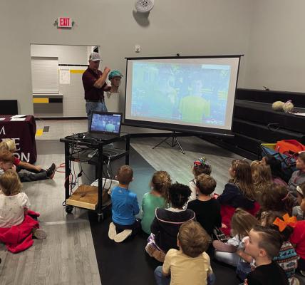 TEXAS AGRILIFE DEMONSTRATES HELMET SAFETY