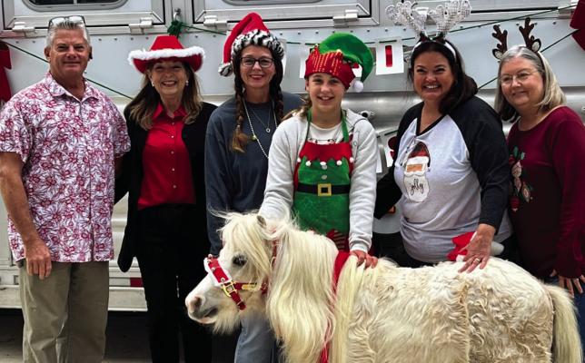 HLEA members in picture (left to right): Marc Coody (President), Deborah Linscomb, Jennifer Nelson, Presley Figueiredo (Handler), Lisa Harvey (Secretary), and Becky Lundell