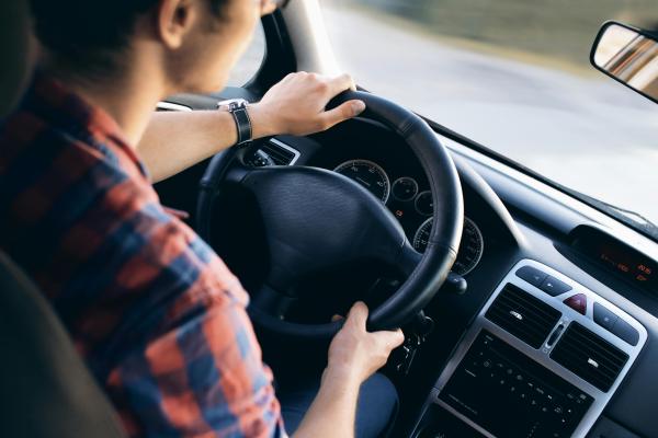 New ID rules take effect for vehicle registration