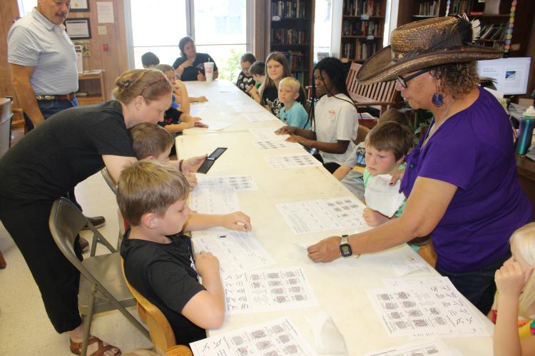 FINGERPRINTS AND FORENSIC SCIENCE IN MIDWAY